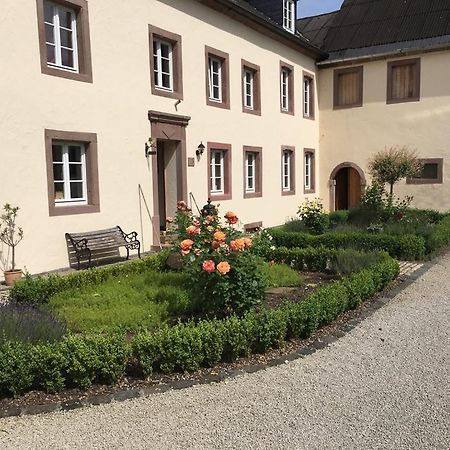 Ferienwohnung In Historischem Bauernhaus In Der Eifel Mettendorf Eksteriør bilde