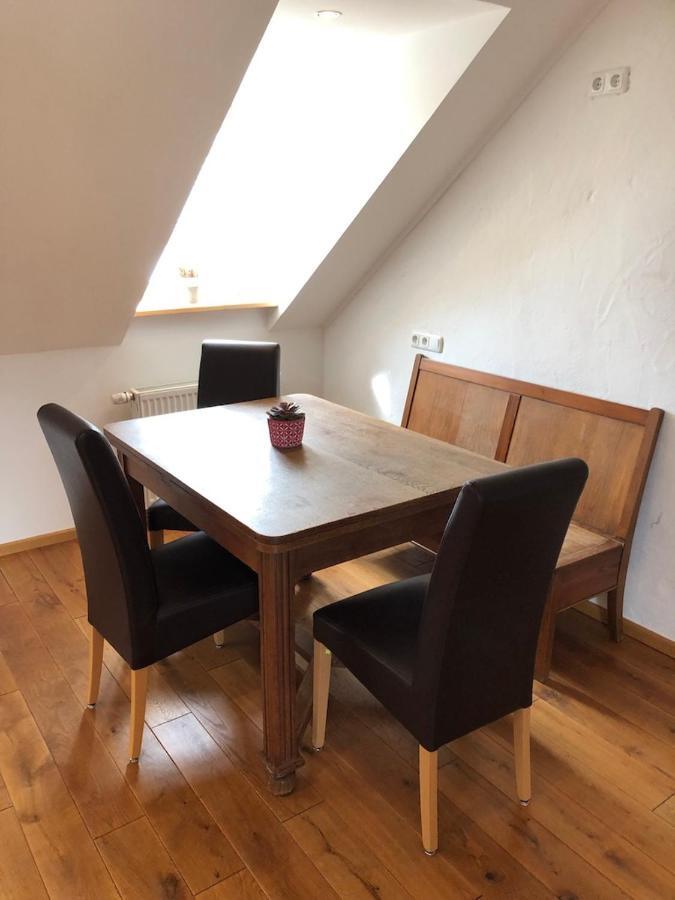 Ferienwohnung In Historischem Bauernhaus In Der Eifel Mettendorf Eksteriør bilde